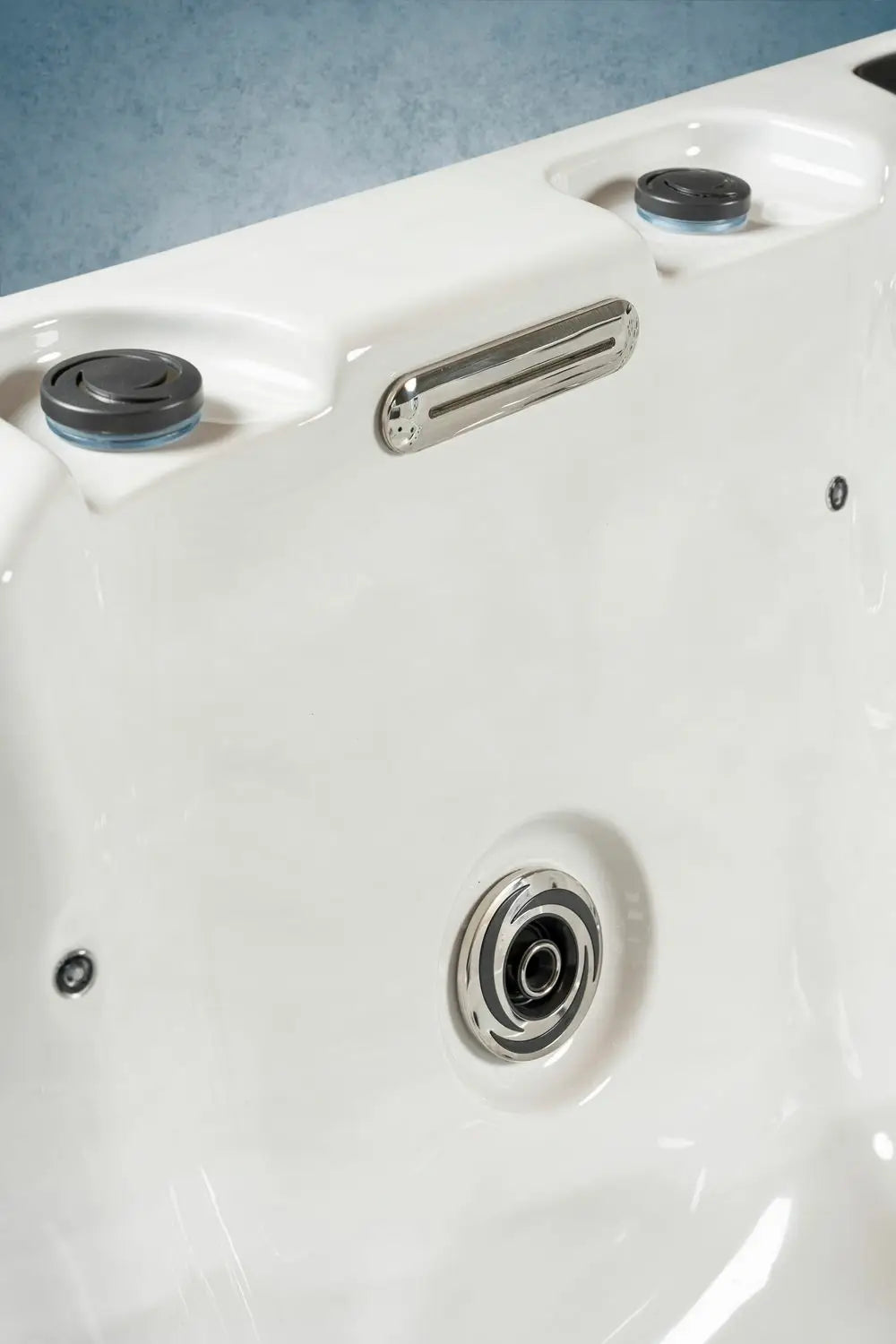 Outdoor Whirlpool, Jacuzzi, Hot Tub schwarz / weiss Roma USA