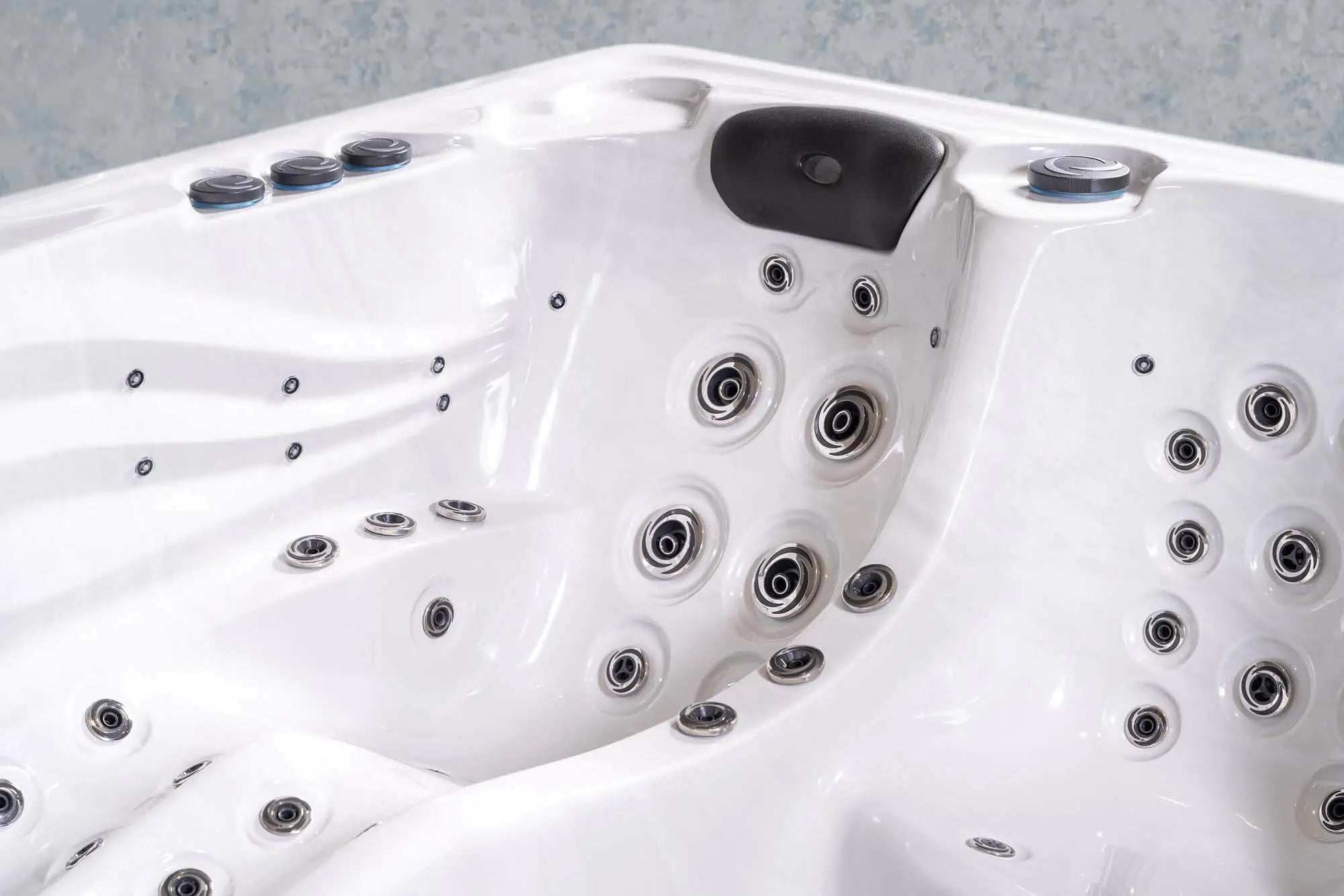 Outdoor Whirlpool, Jacuzzi, Hot Tub schwarz / weiss Imperia USA