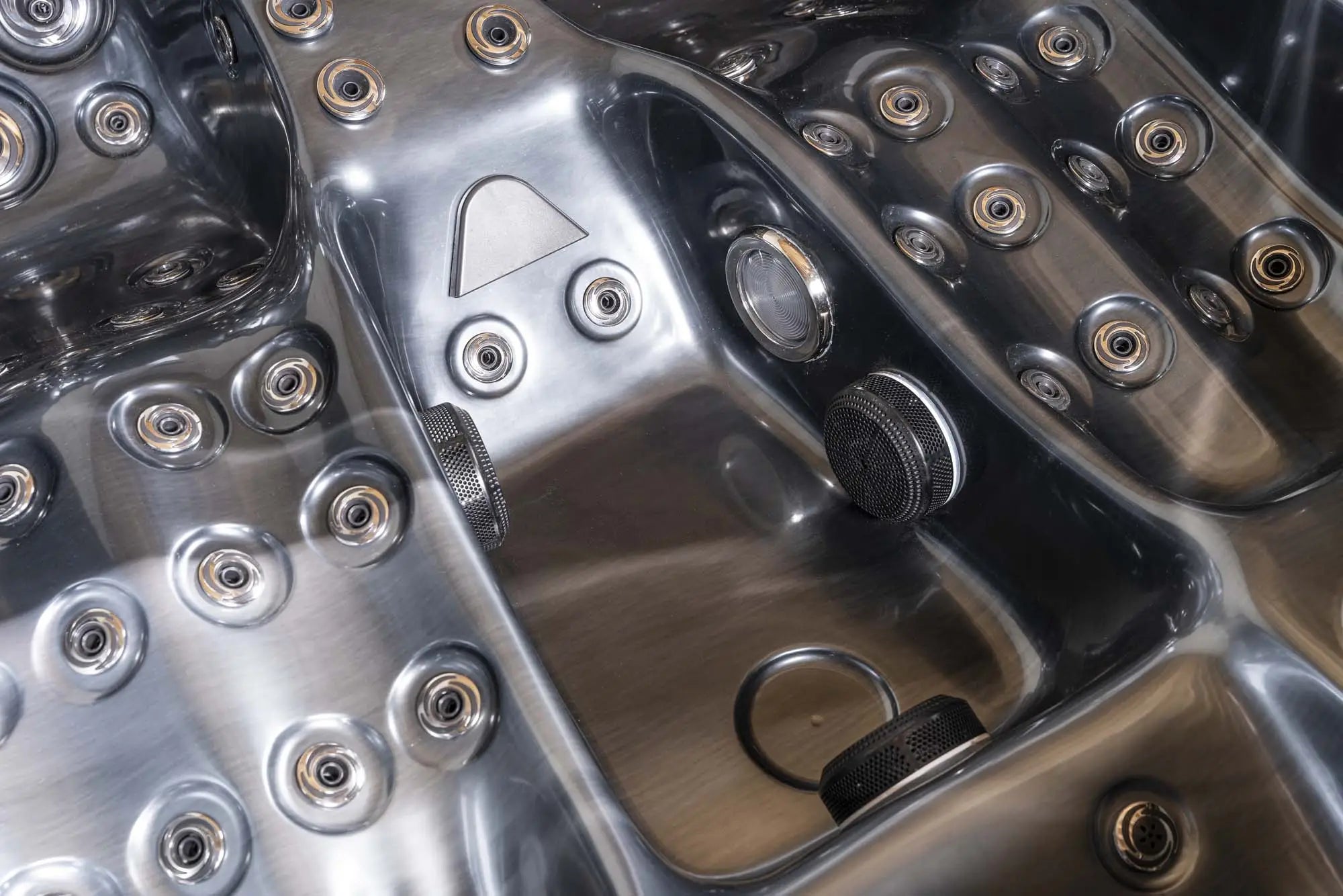 Outdoor Whirlpool, Jacuzzi dunkel / schwarz Torina USA