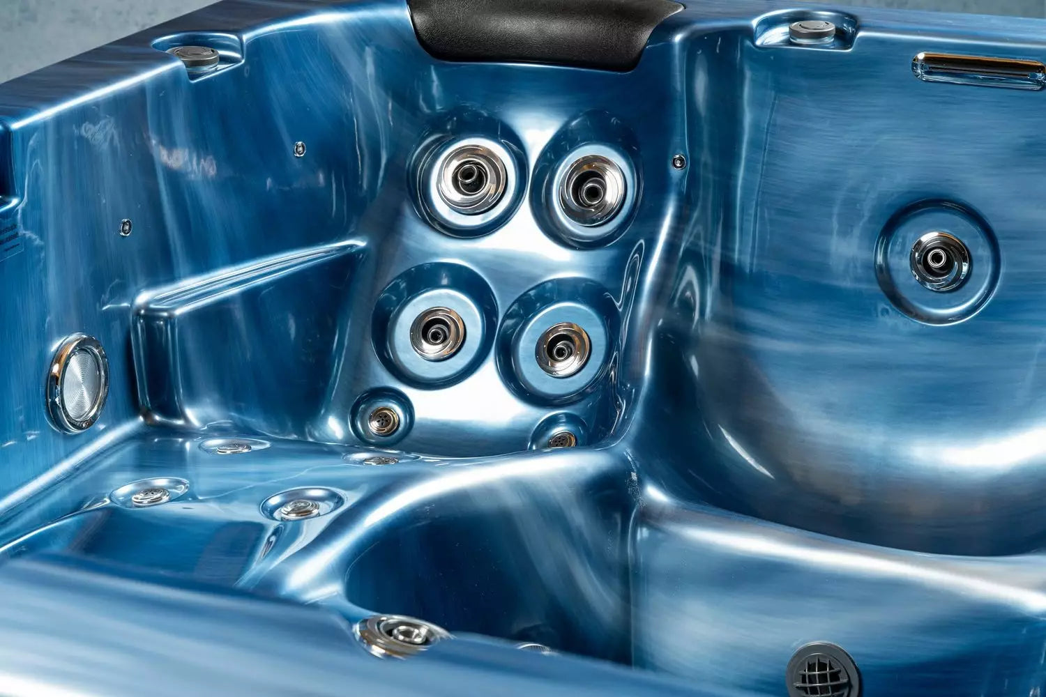 Outdoor Whirlpool, Jacuzzi, Hot Tub blau / schwarz Modena USA