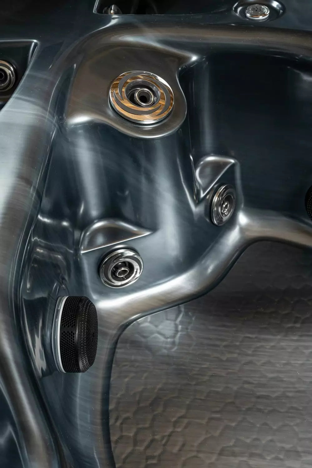 Outdoor Whirlpool, Jacuzzi, Hot Tub dunkel / schwarz Modena USA