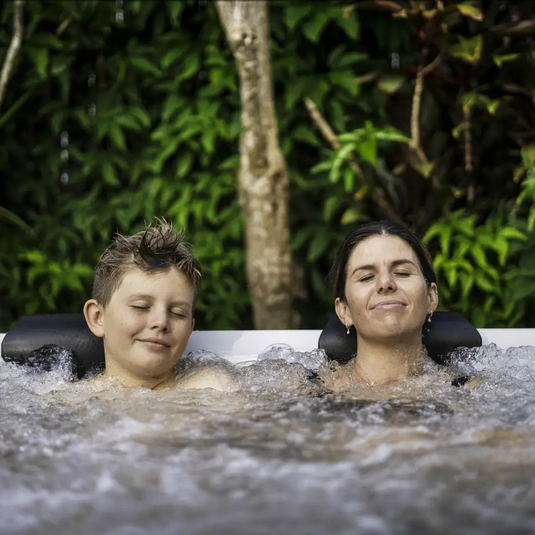 Mspa Whirlpool Oslo App Steuerung LED 2025 Amber / Napuka 160x160cm