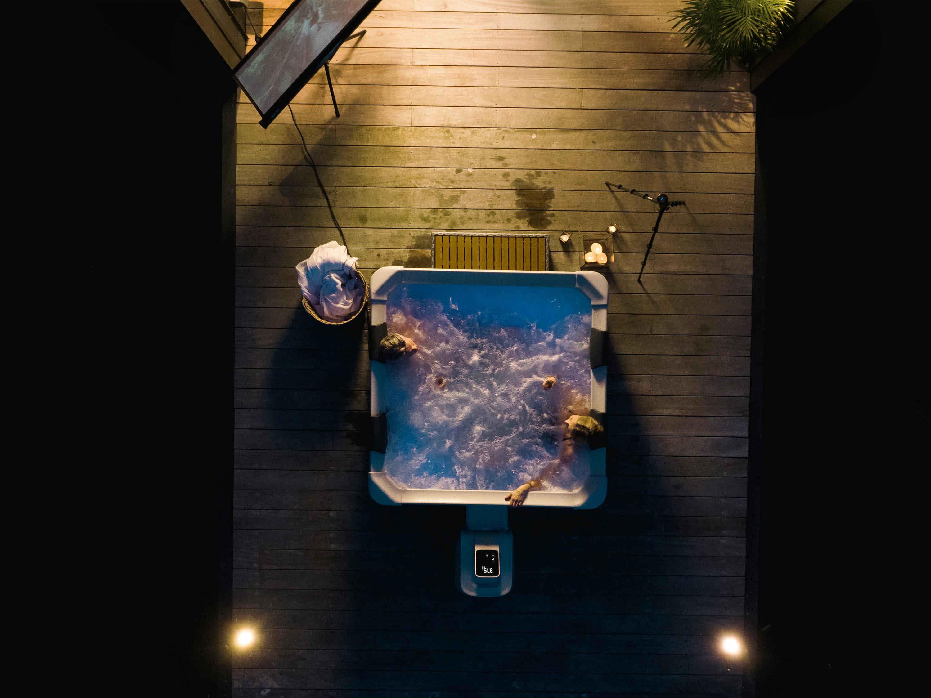 Mspa Whirlpool Oslo PLUS App Steuerung LED 2025 180x180cm