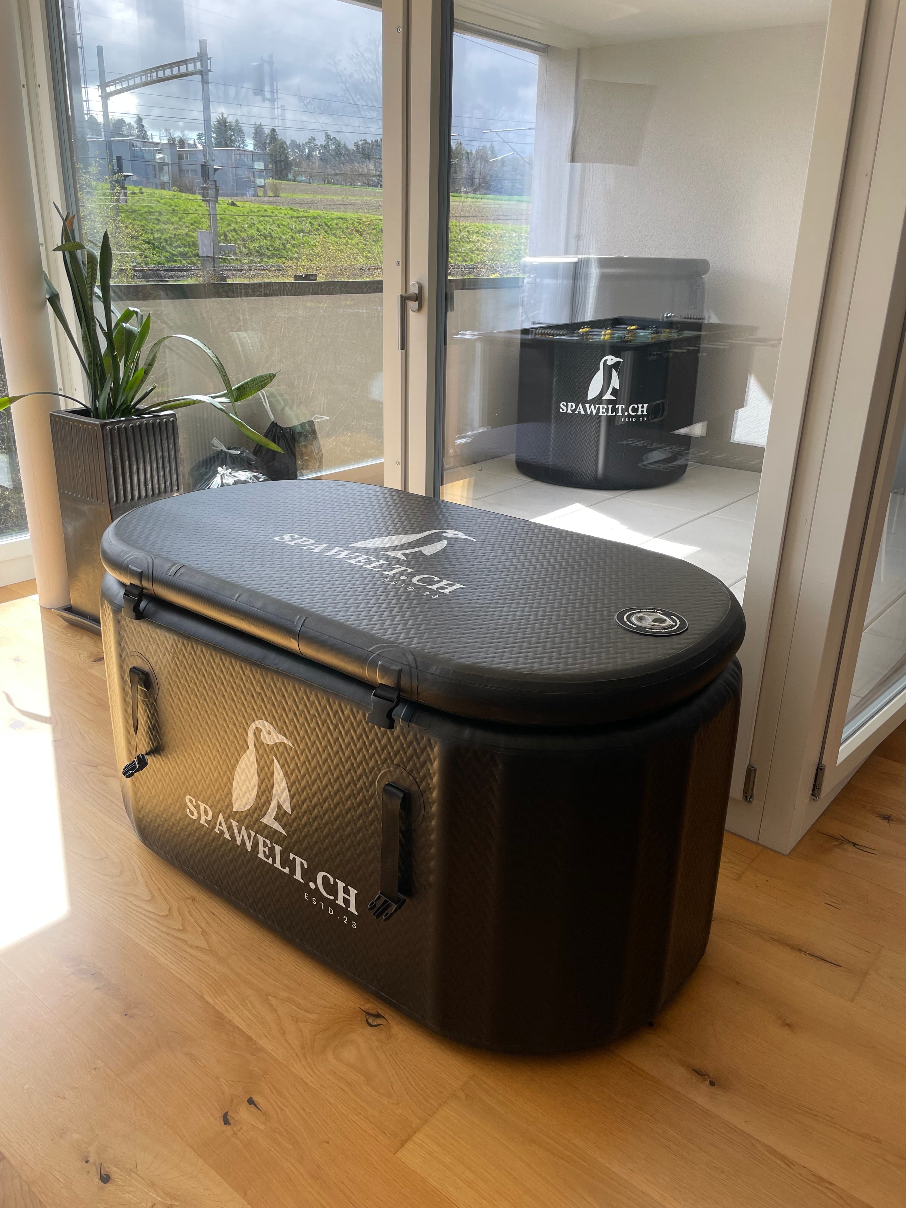 Ice Tub Pro 2 Wanne – Große Eisbad-Wanne 280 L, Outdoor Cold Plunge Tub, ohne Chiller