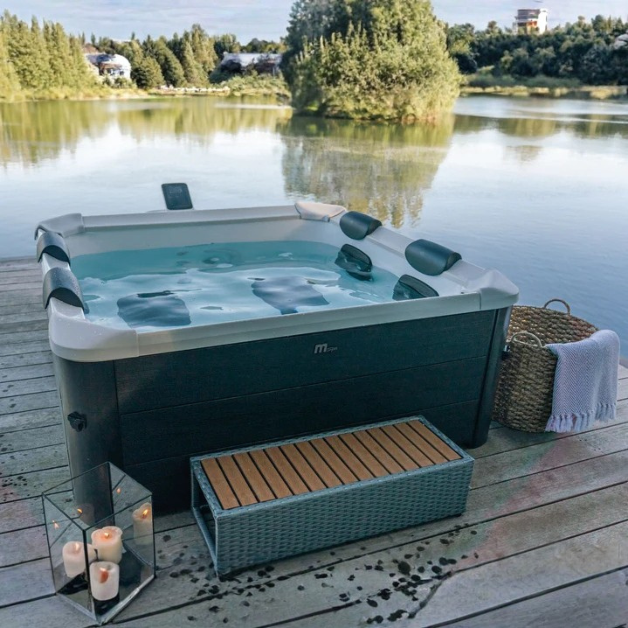 Mspa Whirlpool Oslo PLUS App Steuerung LED 2025 180x180cm