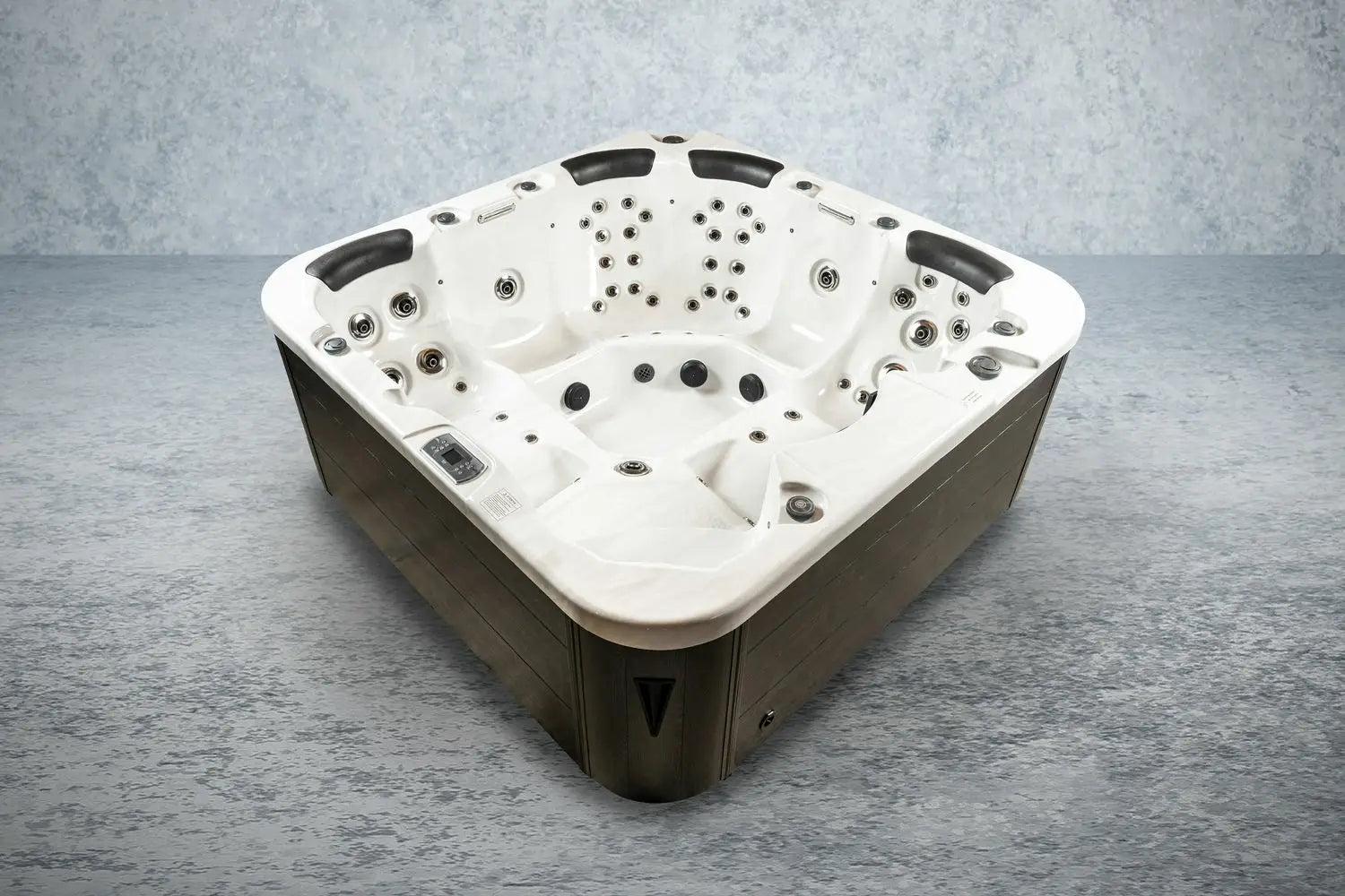 Outdoor Whirlpool, Jacuzzi, Hot Tub schwarz / weiss Roma USA