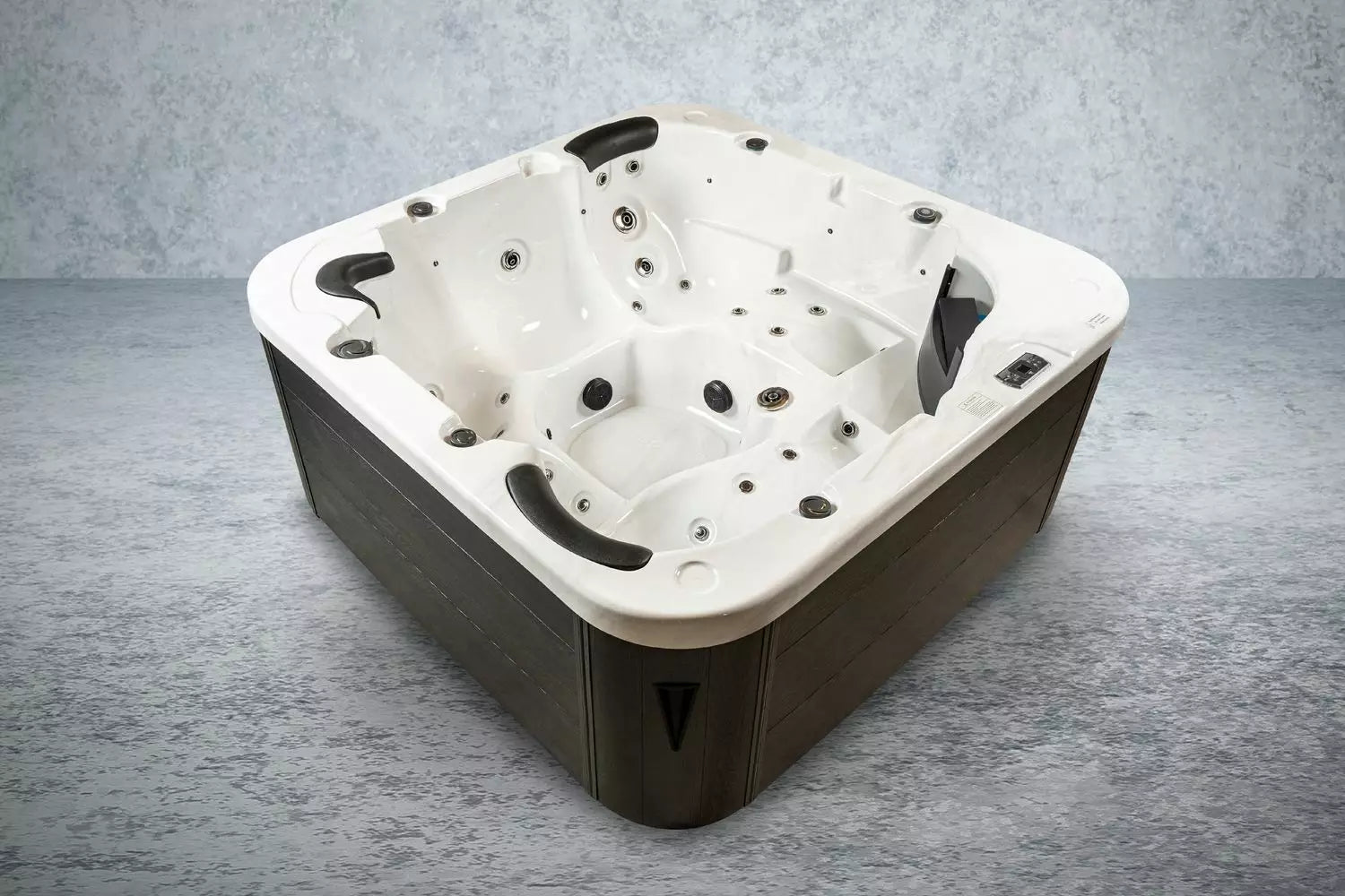 Luxus Outdoor Whirlpool - American Whirlpool - Farblichttherapie mit 24 LEDs