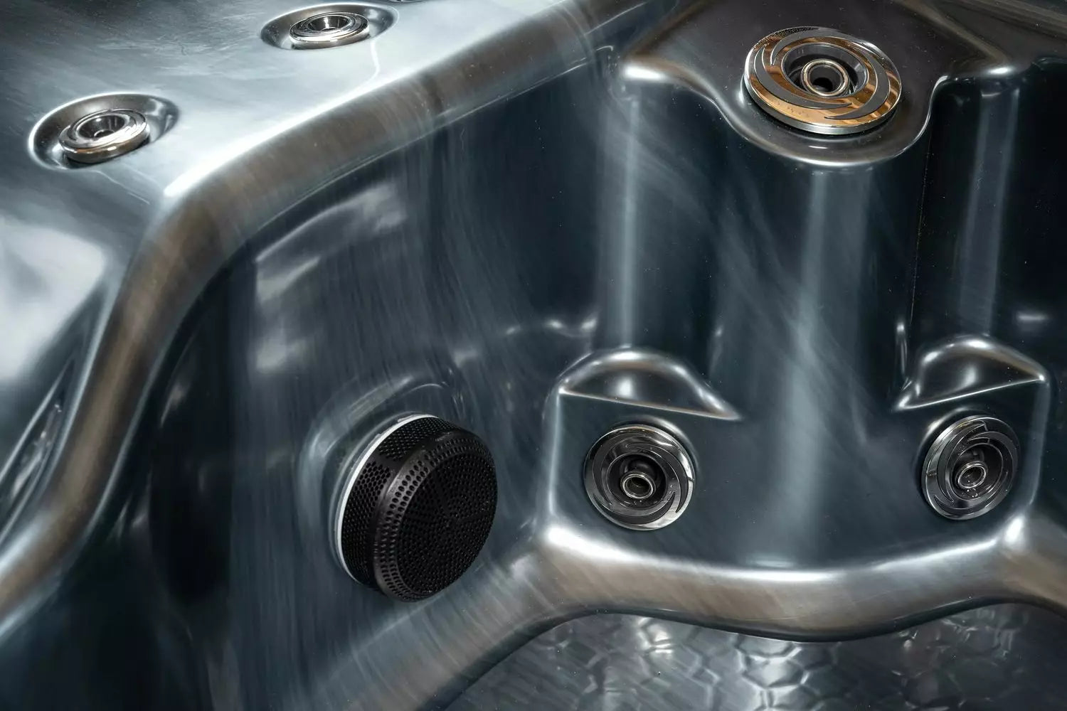 Outdoor Whirlpool, Jacuzzi, Hot Tub dunkel / schwarz Modena USA